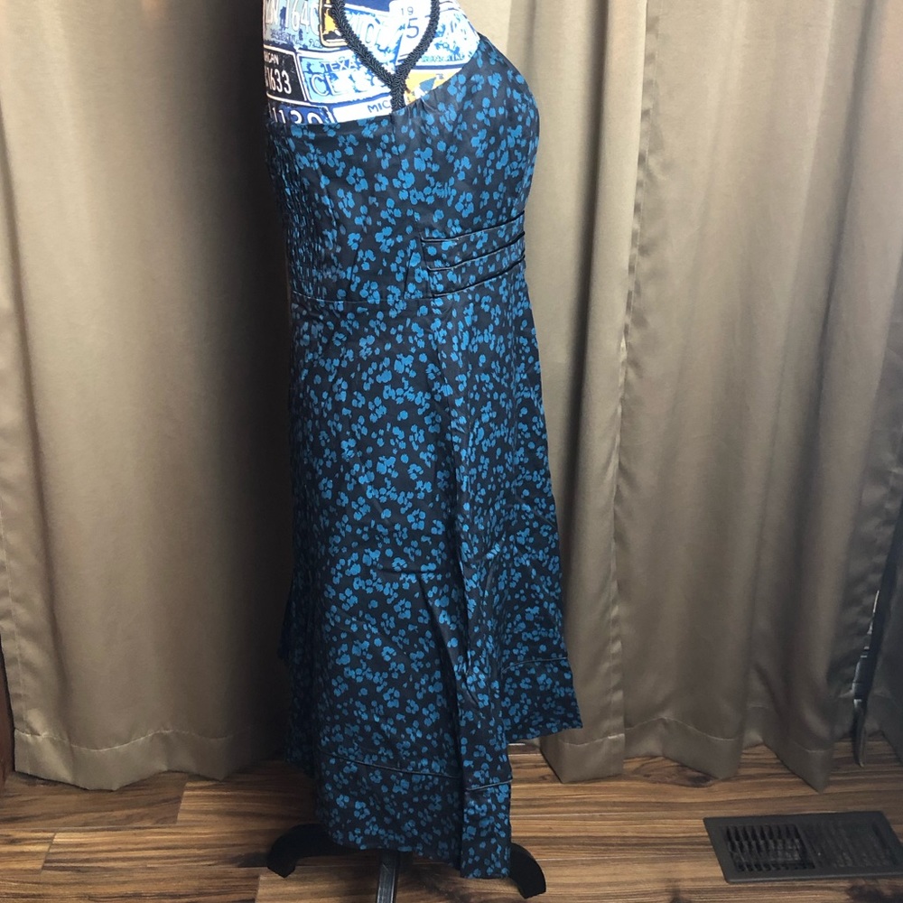 Romy Strapless Flower Petal Dress - Picture 4 of 11